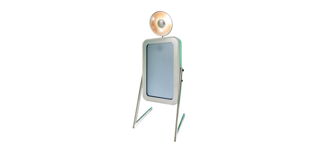 selfie mirror